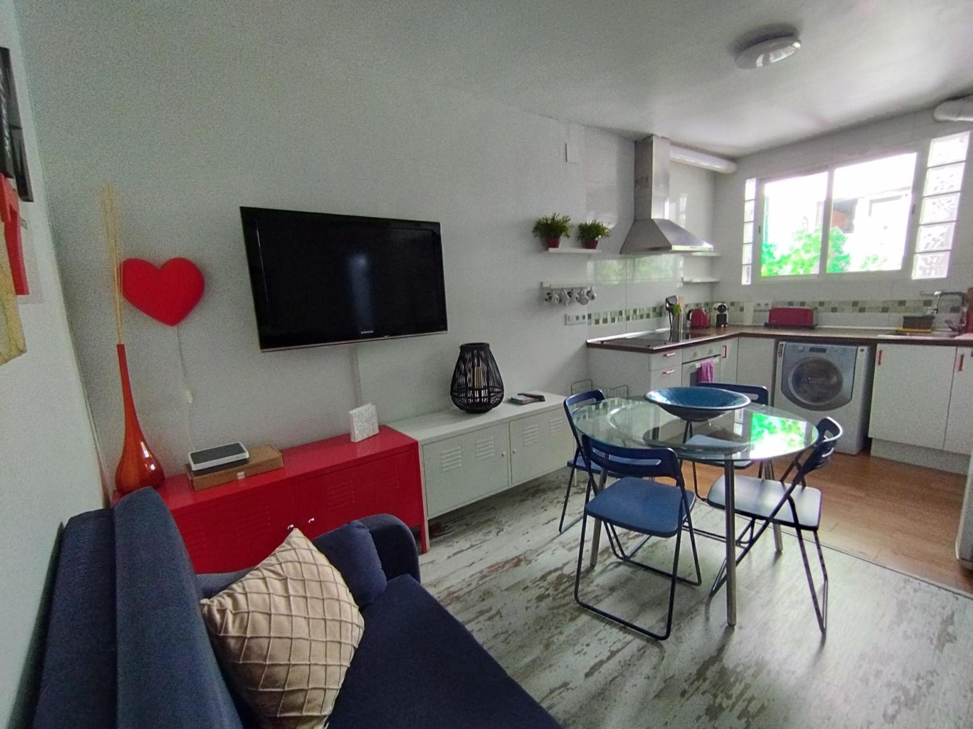 Apartment Barca 1 Camp Nou L'Hospitalet de Llobregat Ngoại thất bức ảnh
